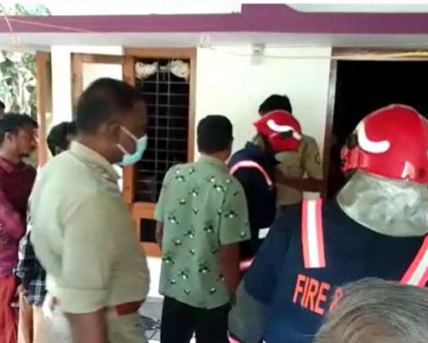 A mother and her son died Thevalakkara, Kollam.